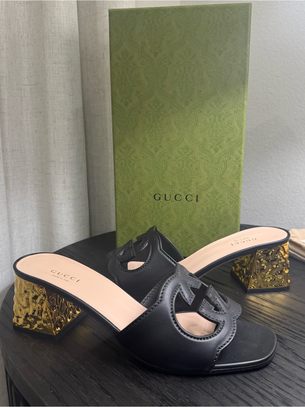 Gucci Interlocking G Cut-Out Slide Sandal Mules Black 38.5